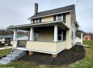 304 Clinton St, Avis, PA 17721