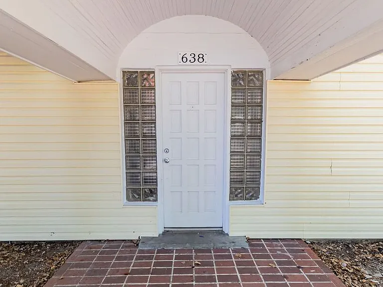 638 W Central Ave — Photo 1
