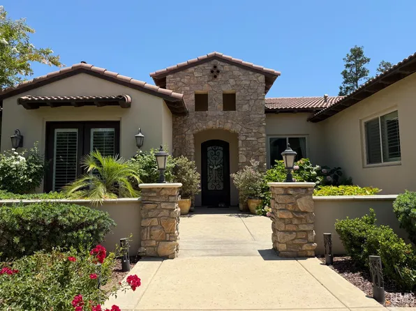 2410 Exton St, Bakersfield, CA 93311