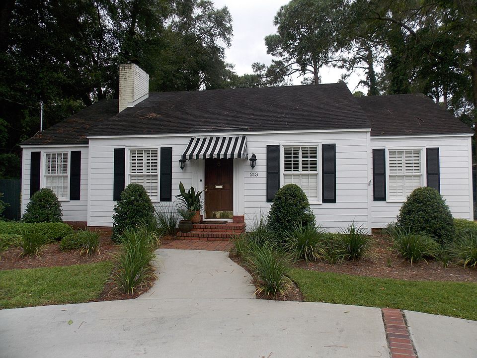 1st image of 213 E Park Ave