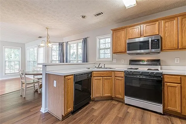 200 Pecan Ridge Dr — Photo 17