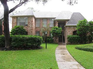 8018 Forest Breeze Ln, Spring, TX 77379