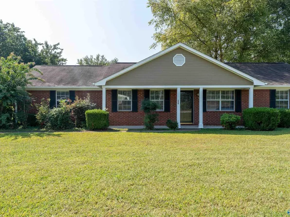 896 Toney Rd, Toney, AL 35773