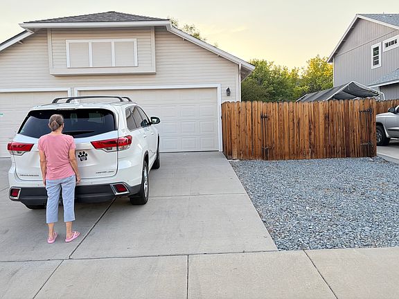 RV gate