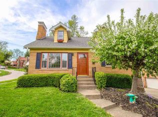 1120 Amsterdam Rd, Park Hills, KY 41011