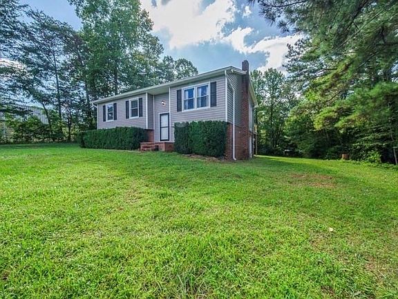 2nd image of 181 White Pines Country Club Rd