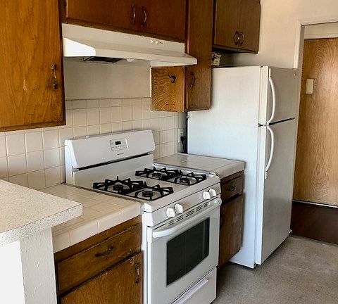 5th image of 1463 S Westgate Ave APT 12