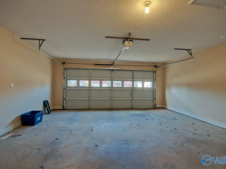 113 Claytor Ln — Photo 26