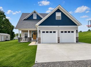 154 Thornberry Ln, Ellamore, WV 26267