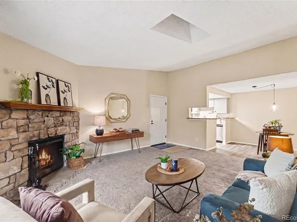 8225 E Fairmount Drive #9-201, Denver, CO 80247