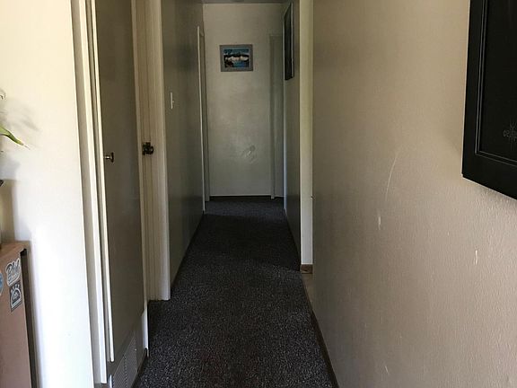 3rd image of 1847 Oceanaire Dr