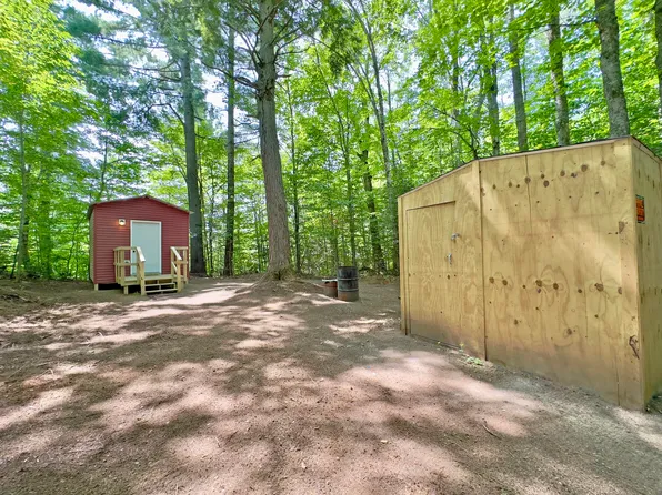 12984 N Little Fox Ln, Paradise, MI 49768