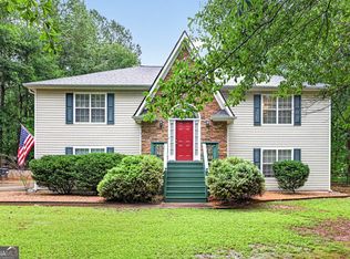 130 Creek Dr, Locust Grove, GA 30248