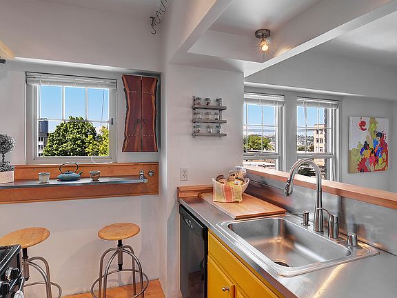 3rd image of 505 E Denny Way #A-301