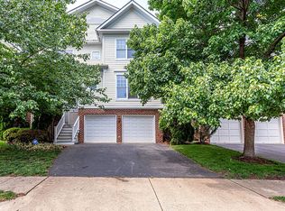 2956 22nd St S, Arlington, VA 22204