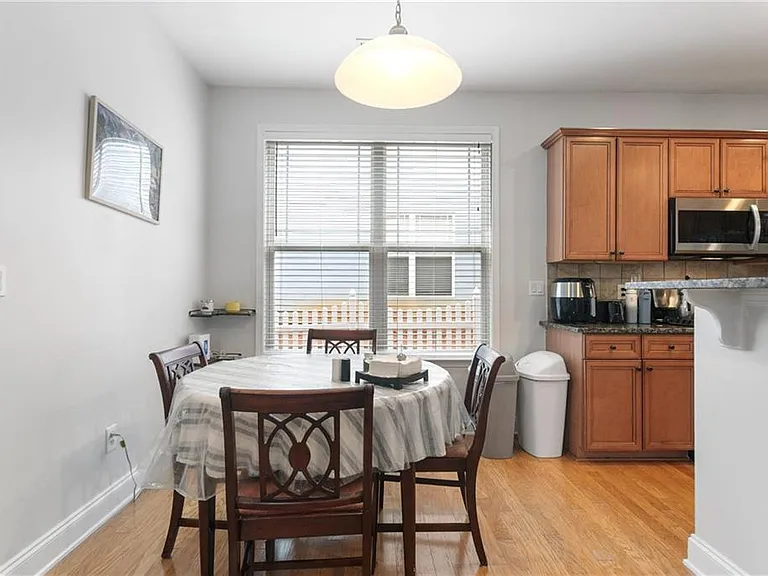 3538 Old Towne Ln — Photo 6