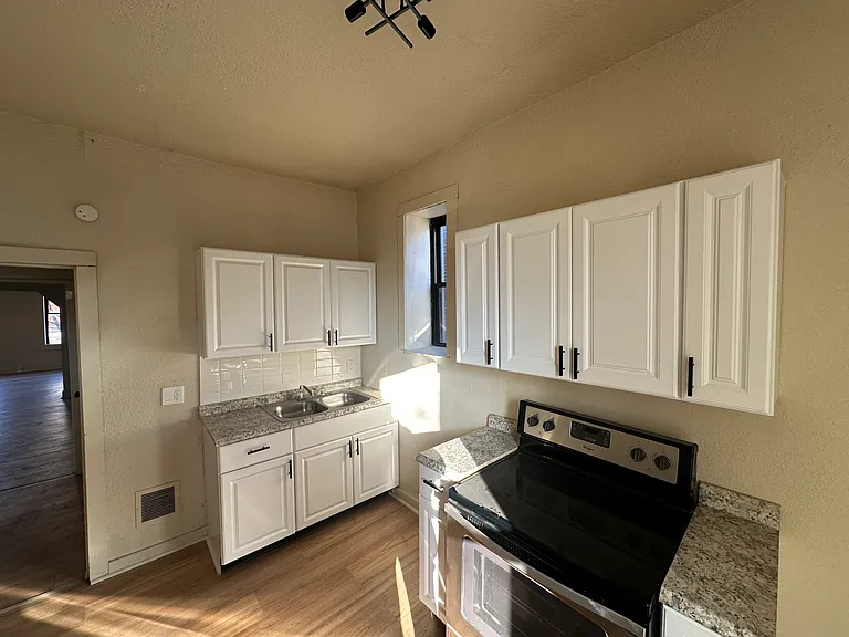 3934 Pennsylvania Ave #1 — Photo 4