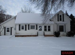 203 S Centre St, Vernon Center, MN 56090