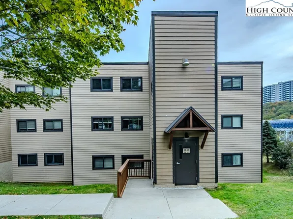 103 Sugar Ski Drive #311, Sugar Mountain, NC 28604