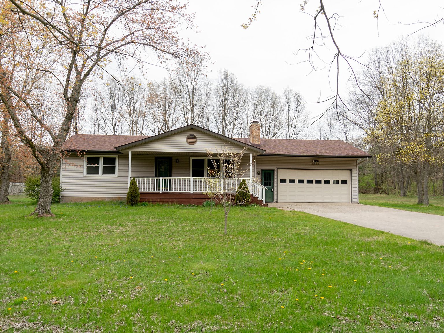 13633 Lincoln St, Grand Haven, MI 49417 Zillow
