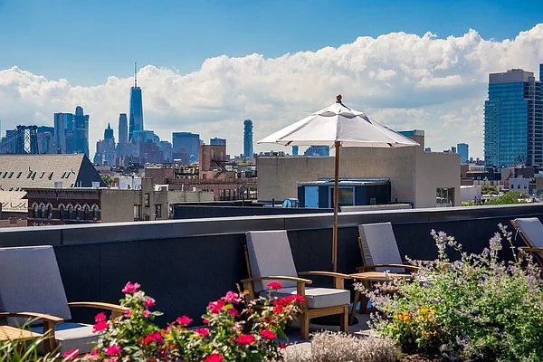 Rented by Bold New York | media 13