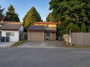 7366 128a St, Surrey, BC V3W 7G9
