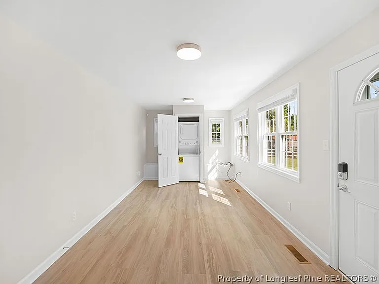 4066 Hummingbird Pl — Photo 12