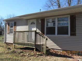 2643 N Howard Ave, Springfield, MO 65803