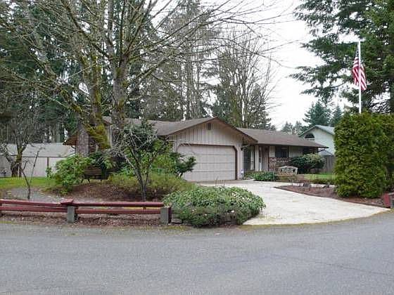 1st image of 8335 Lake Forest Dr SE