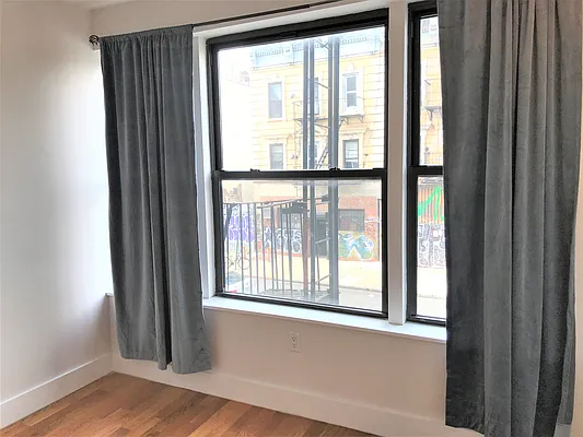 Rented by Highline Residential | media 59