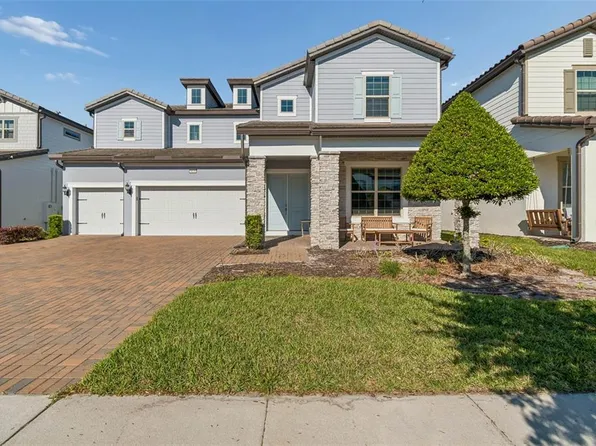 9070 Woodland Forest Rd, Orlando, FL 32836