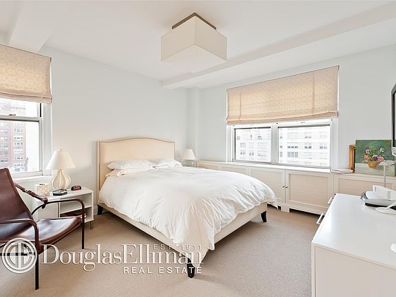 5th image of 215 E 73rd St #Phc