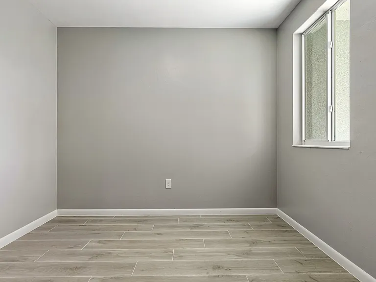 The Apartments at The Isles of Porto Vista — Photo 31