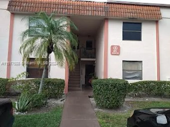 871 NE 207th Ter #4203, Miami, FL 33179