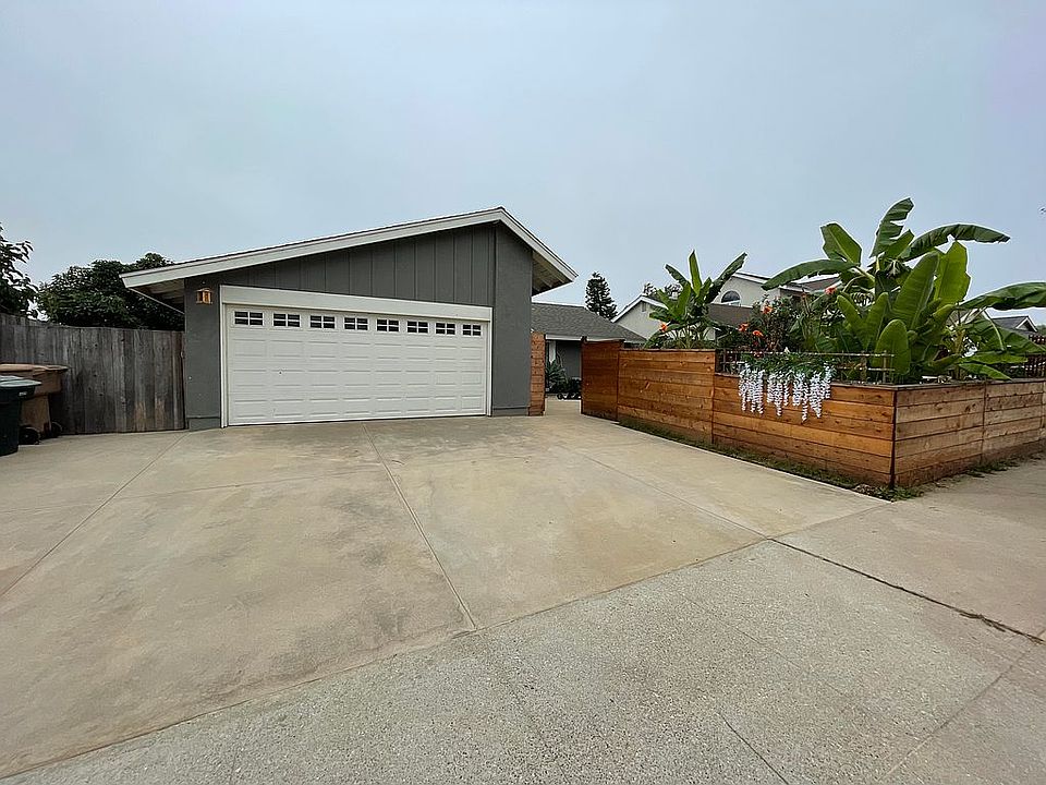 1st image of 4485 La Tierra Ln