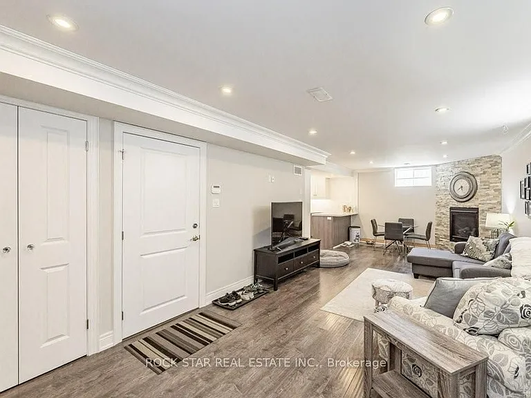 11 Aterno Dr — Photo 8