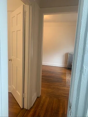 Rented by 18 REALTY | media 8