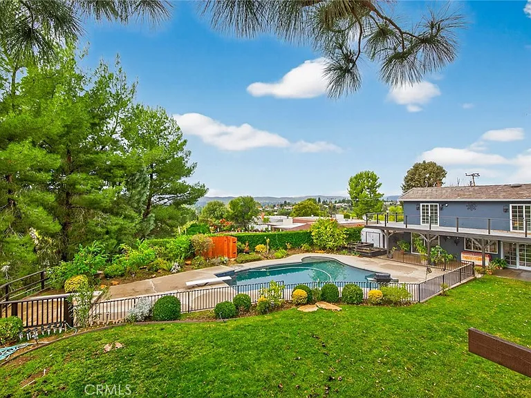 22424 Calipatria Dr — Photo 2
