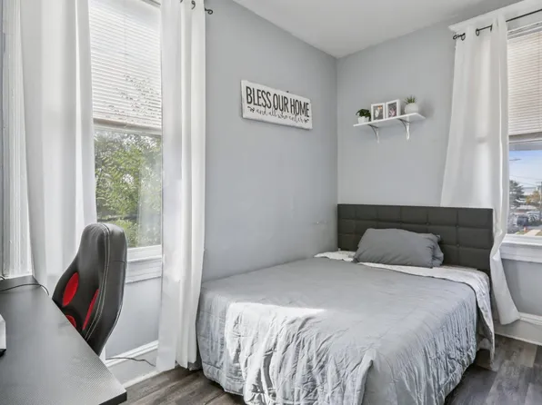 89-91 Kennedy Boulevard image 14 of 42