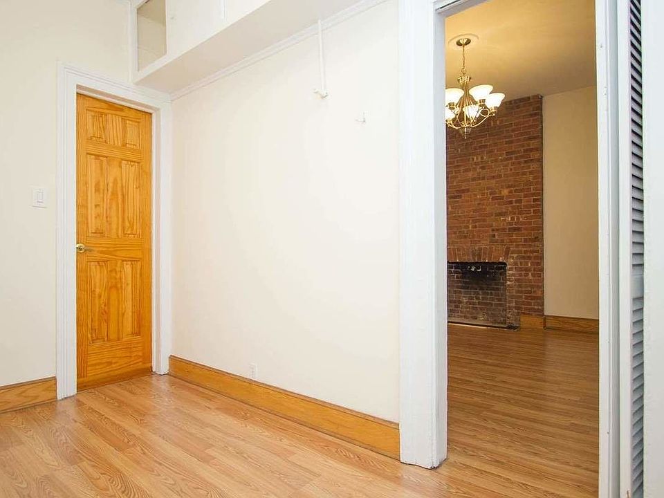 2nd image of 98 Franklin St #2F