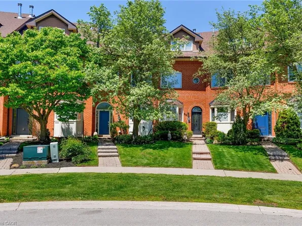 68 Tradewind Dr, Oakville, ON L6L 6K8