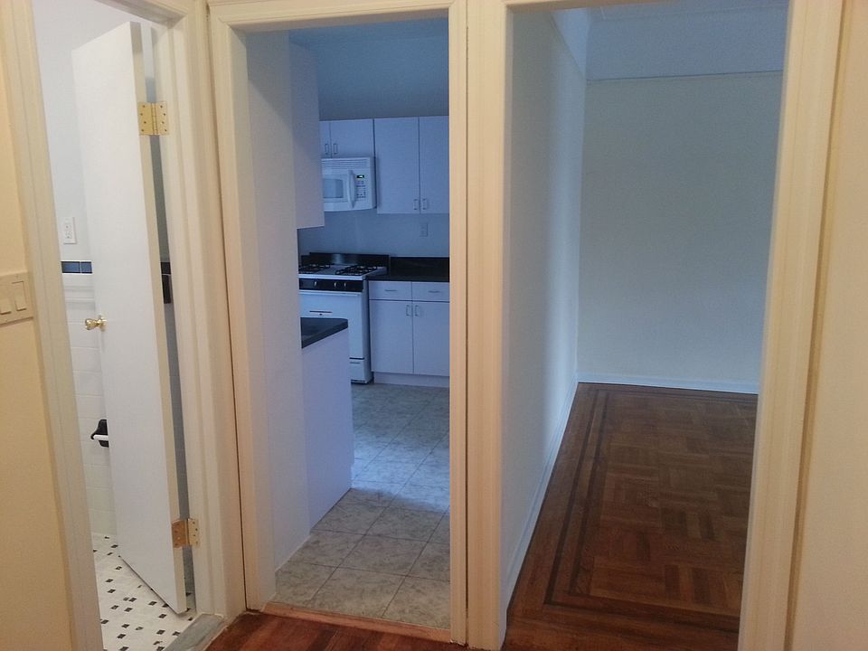 1st image of 15075 87th Ave #5