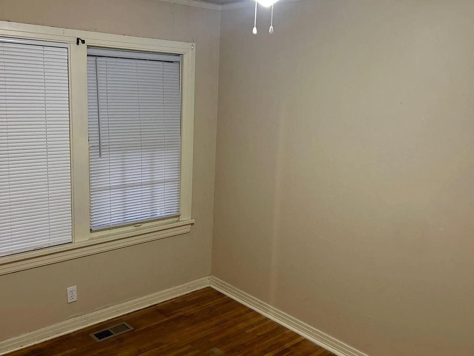 3 bed, 948 sqft, $850 — Photo 4