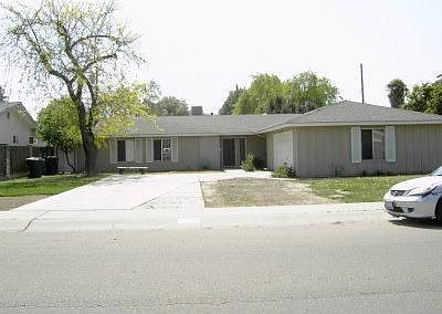 1st image of 3349 W Royal Oaks Dr