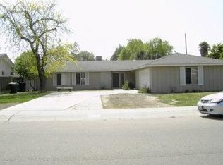 3349 W Royal Oaks Dr, Visalia, CA 93277