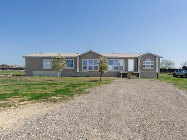 103 Cloudberry Ln, Elgin, TX 78621
