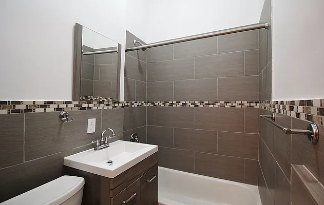 Rented by Julianna Realty Corp | media 14