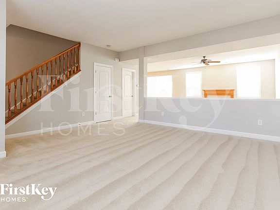 4th image of 6547 Locust Grove Dr