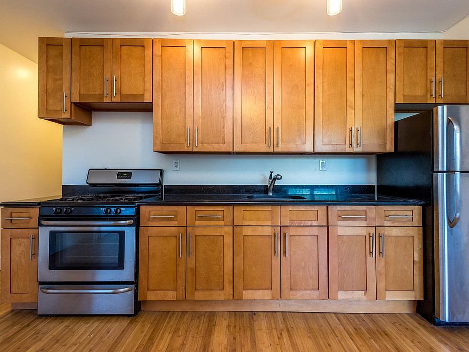 1st image of 516 Eastern Pkwy APT 1D