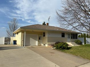 320 Arizona St SE, Lonsdale, MN 55046